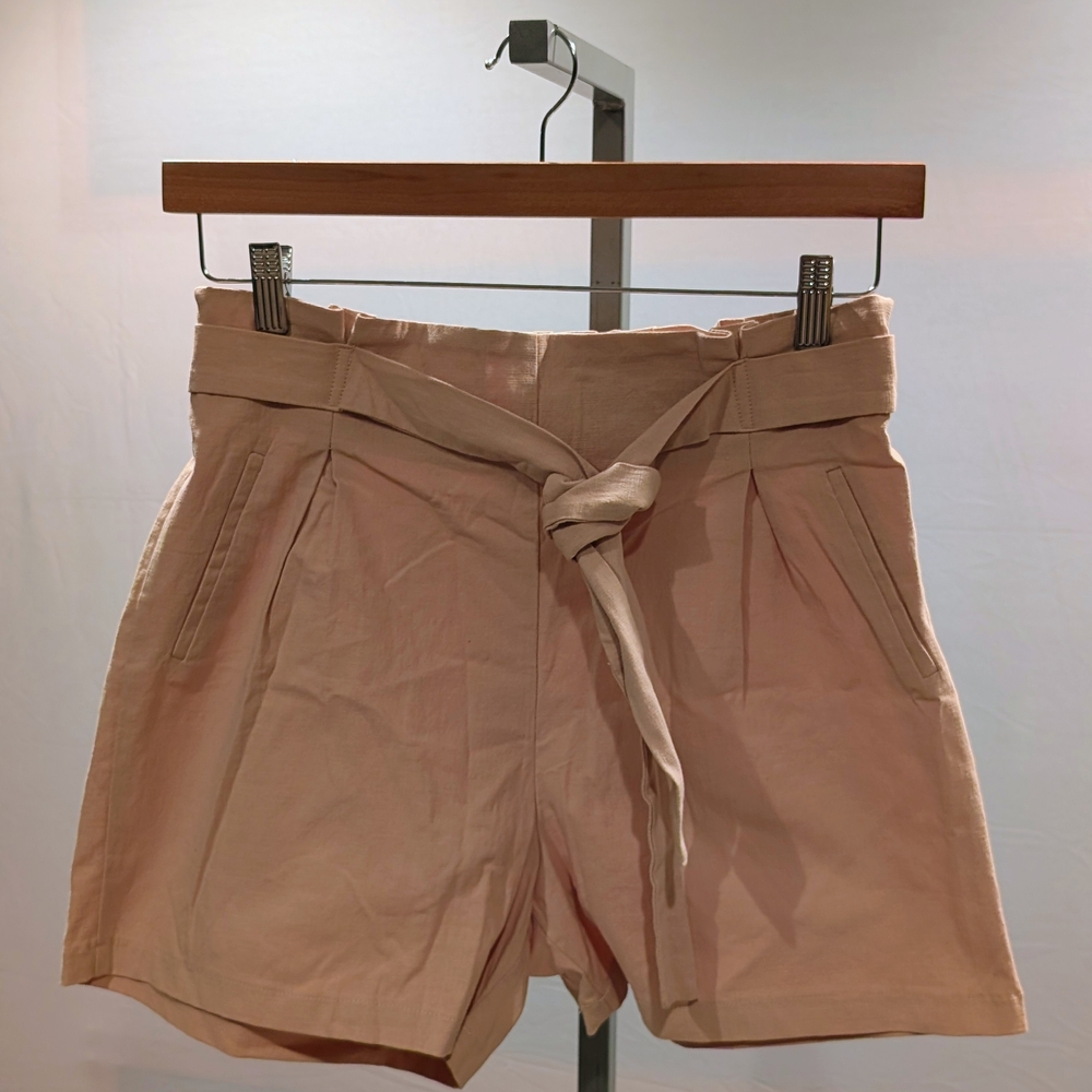 Potter's Pot High Waist Tan Shorts with Belt
